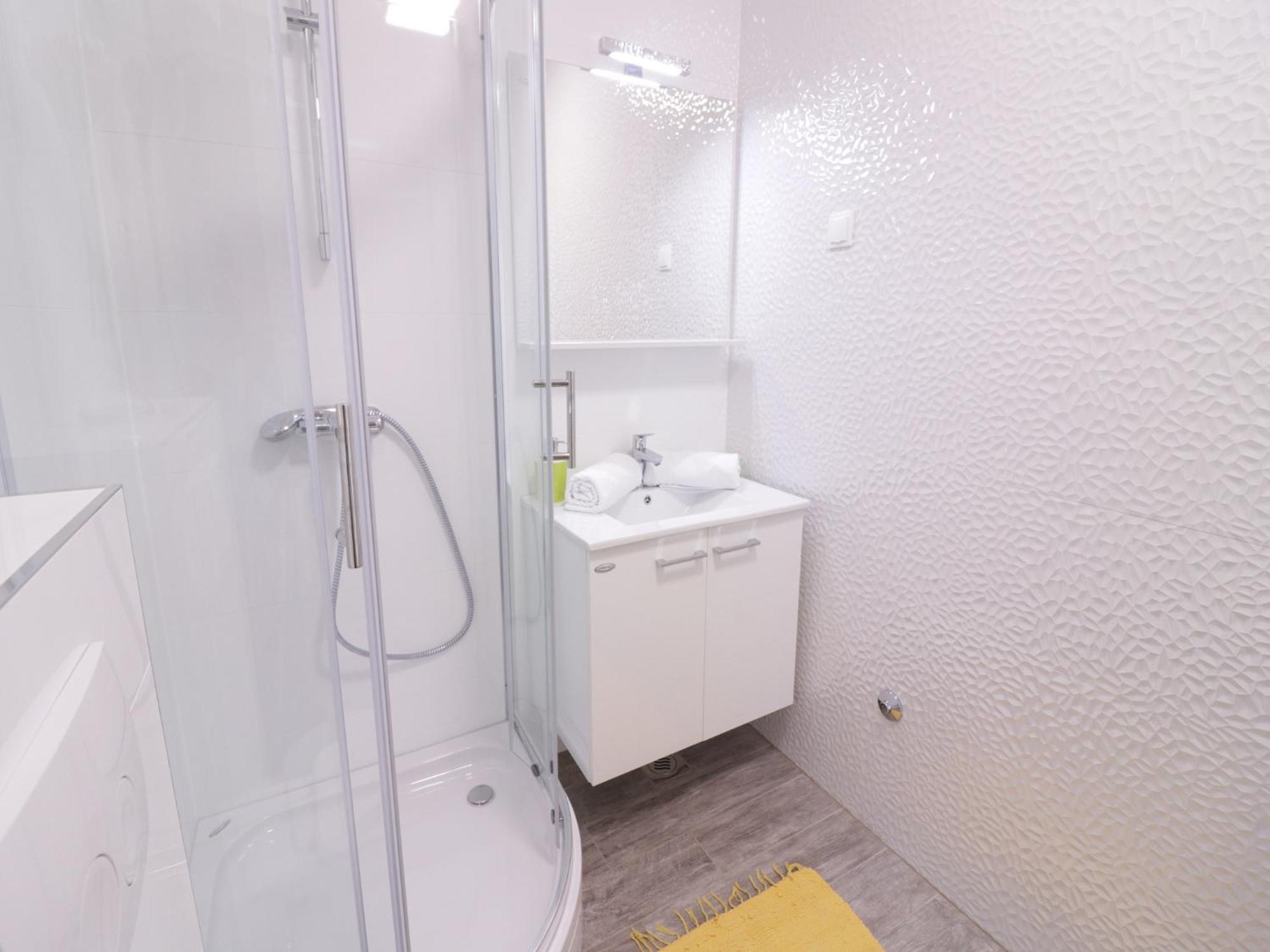 Apartments & Rooms Danivan Pool Villas B نوفاليا الغرفة الصورة